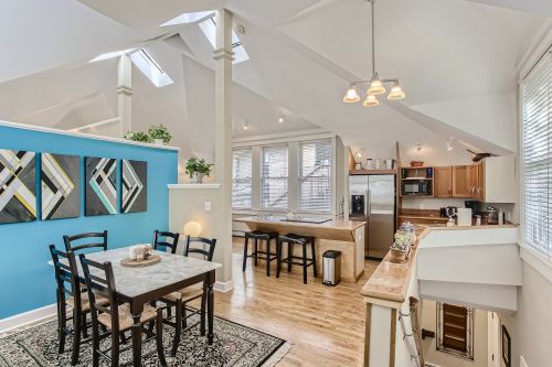 Furnished Rental Home in Denver